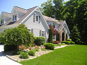 Landscapers and Lawncare Services in Loudon, TN
